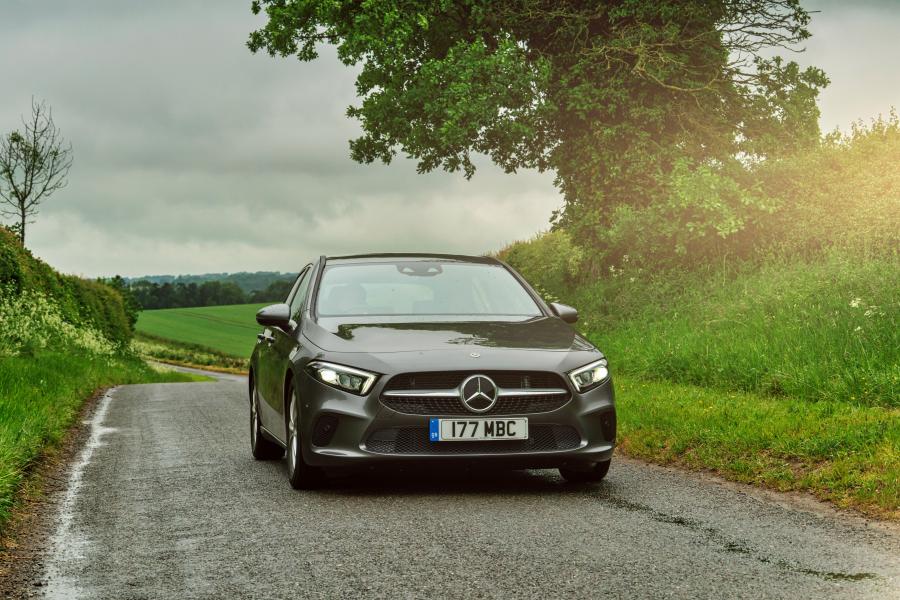  Mercedes-Benz A200 Sport (W177) 2018 года  (UK) (фото 27 из 40)